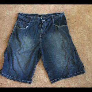 Southpole denim Men’s shorts sz 40